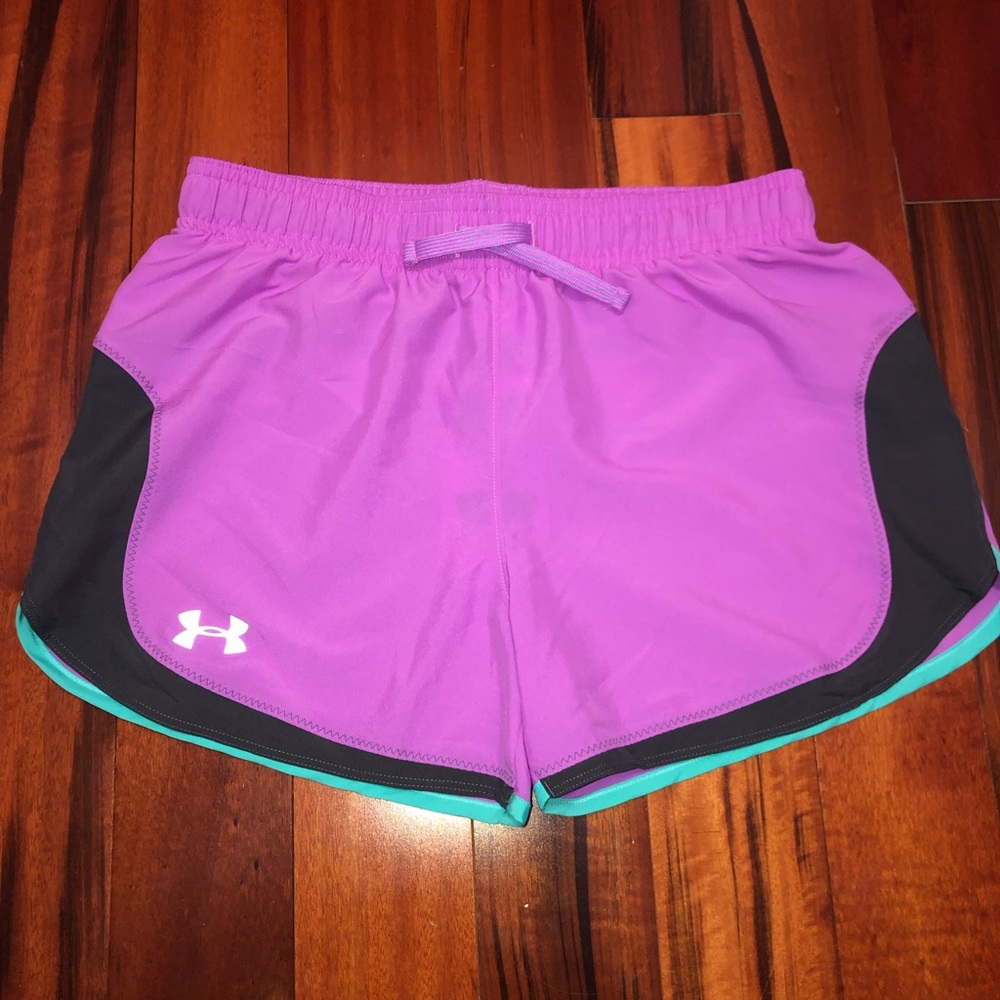 Under Armour Girls Youth large